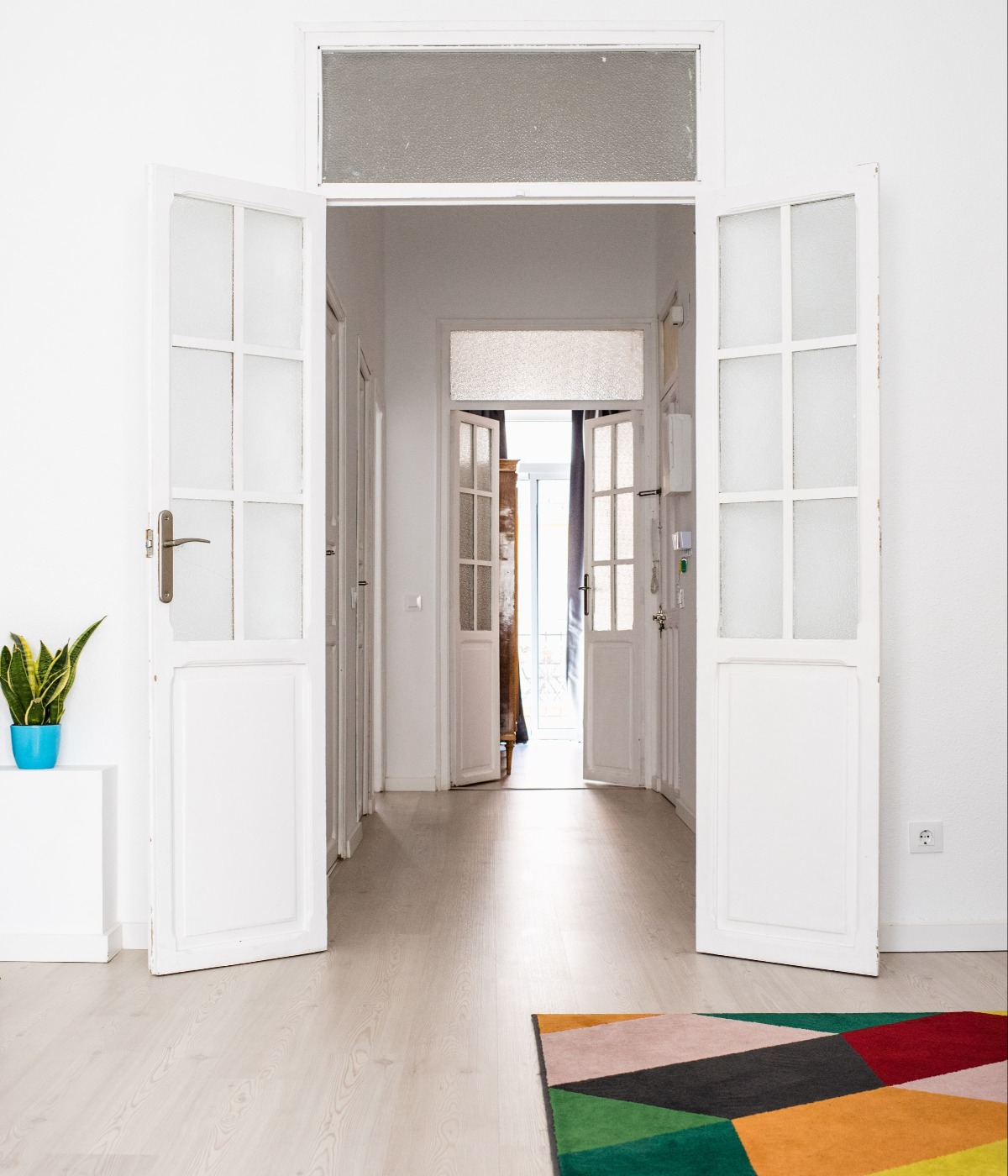 pexels-ksenia-chernaya-3965511